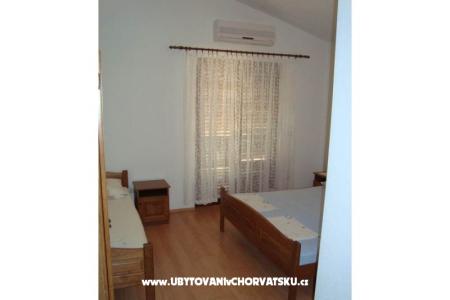 Appartamenti Ana foto 4