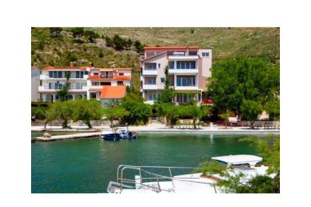 Appartamenti Ana Omis Croazia