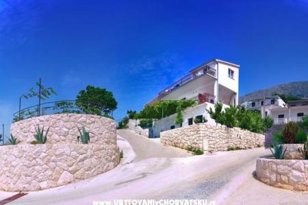 Appartamenti Aquarius Omis Croazia