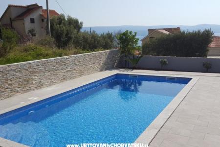 Appartamenti Marina Omis Croazia