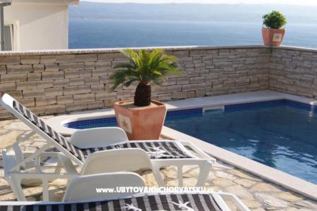 4**** apartments con piscina  foto 2