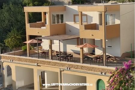 Appartamenti Rose Omis Croazia