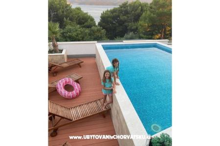 Appartamenti Višnja Omis Croazia