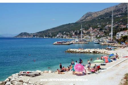 Appartamenti Teni foto 3