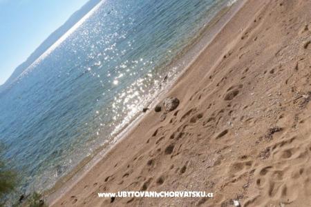 Appartamenti More Omis Croazia