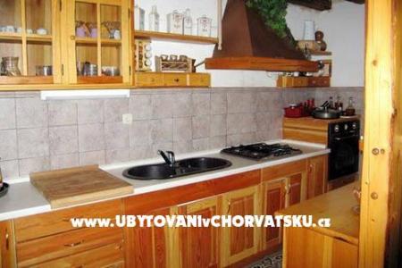 Country Casa Omis foto 4