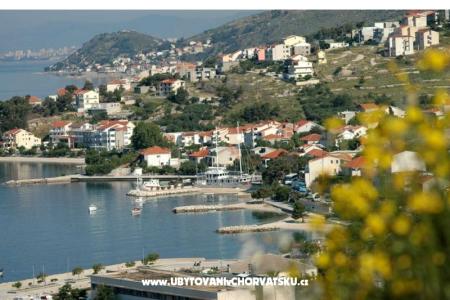 Duće-Omiš foto 3