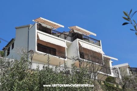 Mioč apartments Omis Croazia