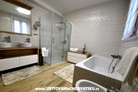 Villa Lira foto 3