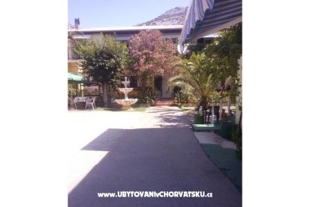 Appartamenti Vitrenik Starigrad Paklenica Croazia