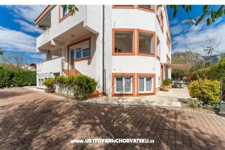 Appartamenti Argyruntum Starigrad Paklenica Croazia