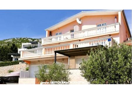 Appartamenti Maris Starigrad Paklenica Croazia