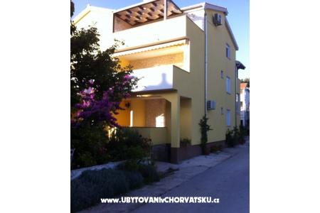 Appartamenti Marino Pakostane Croazia