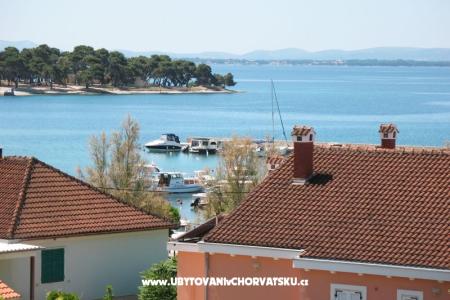 Appartamenti Niksa foto 2