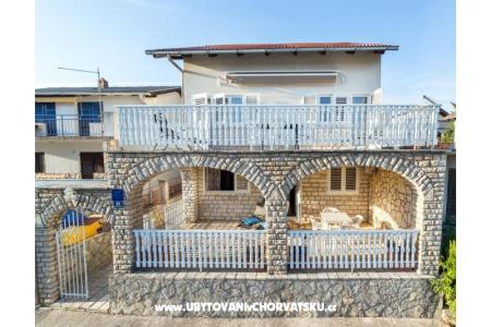 Villa The Heart of Croatia***** Pirovac Croazia