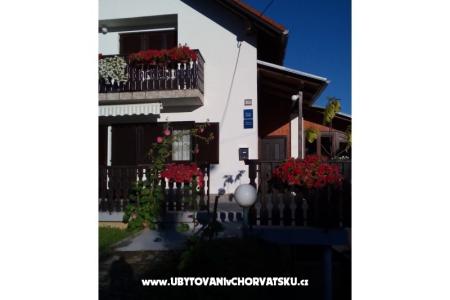 Casa Boric foto 3