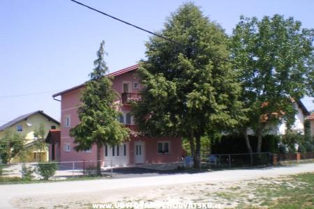 Casa Vuković foto 3