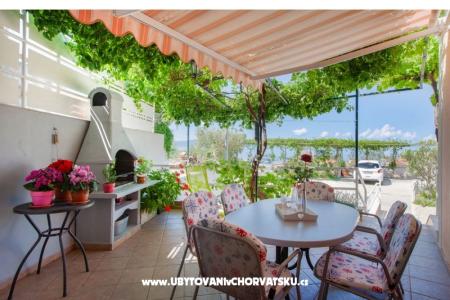 Appartamenti MARINA - Villa NEDIKA Podgora Croazia