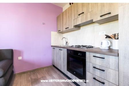 Appartamenti s bazenom Cvita/Podstrana foto 3