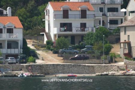 Appartamenti Šparadići Primosten Croazia