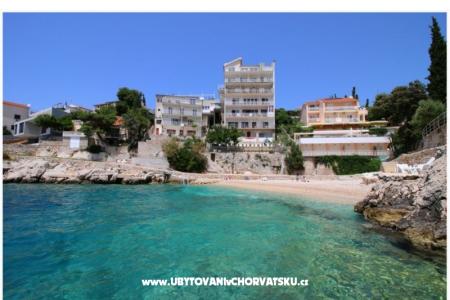 Vila Rozario - Tepli bok Primosten Croazia
