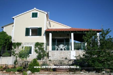 Villa Huljerat Primosten Croazia