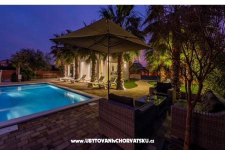 Luxury Villa Agape Palm Beach Tenis foto 2