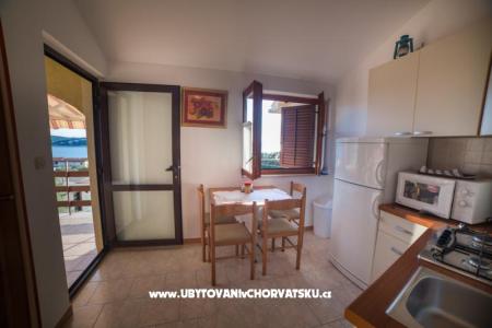 Appartamenti Anamar foto 3