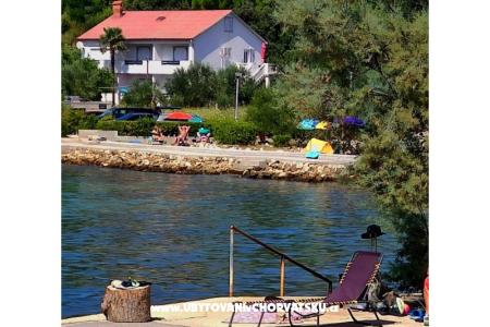 Appartamenti uvala Vardoža Isola di Rab Croazia