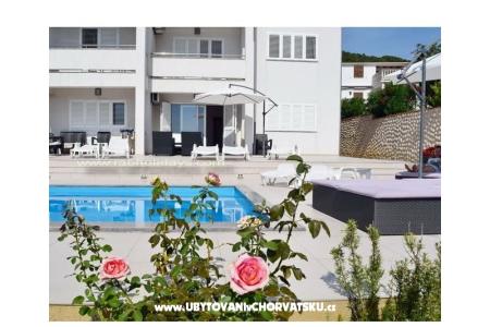 Villa Marija with Pool Isola di Rab Croazia