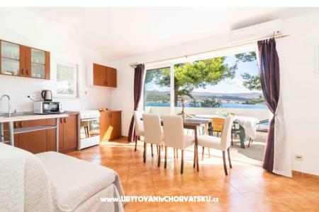 Appartamento Bronislovas Rogoznica Croazia