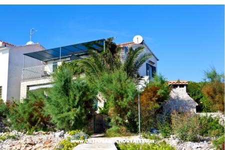 Appartamenti Holiday – Rogoznica Croazia