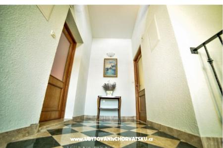 Villa Nevenka Rogoznica Croazia