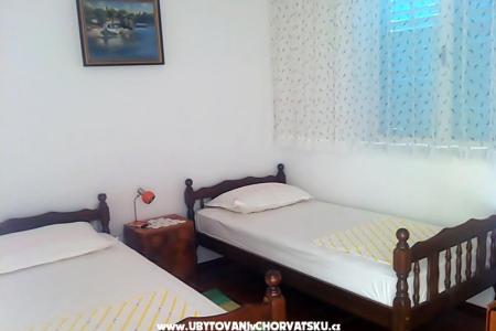 Appartamenti Mate foto 5
