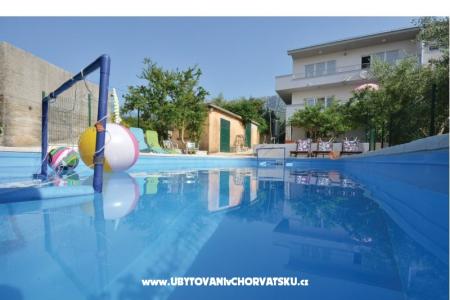 Camere & apartment Kraljevic foto 3