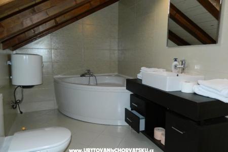 Villa Most foto 4
