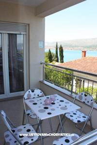 Appartamento Anadina KOMFOR KRAJ PLAŽE foto 5