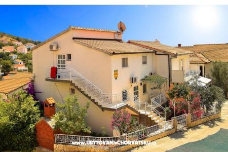 Appartamenti Nada Trogir Croazia