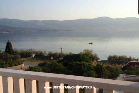 Appartamento UVALIĆ - A3 foto 5