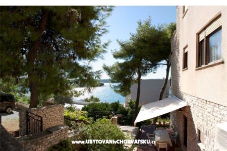 Appartamenti Ćurković Trogir Croazia