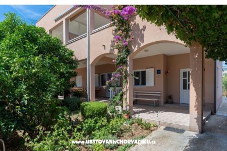Appartamenti Samac Trogir Croazia