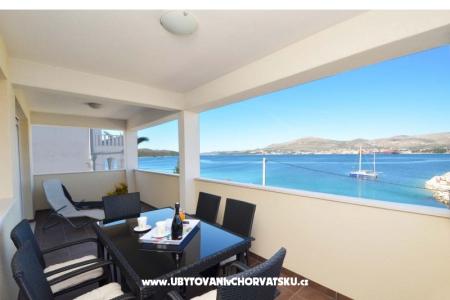 Palm Beach Trogir Croazia