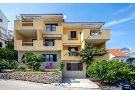 Villa Monika Trogir Croazia