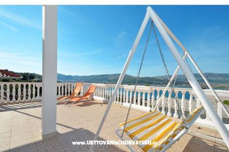Rainbow Trogir Croazia