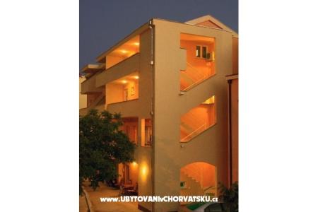 Appartamenti More & Sunce foto 2