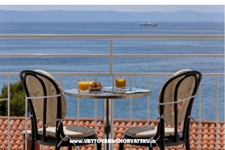 Beachfront Camere Ana Tucepi Croazia