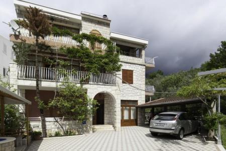 Villa 750 Tucepi Croazia