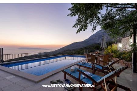 Villa Lapis Tucepi Croazia