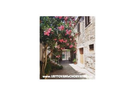 Appartamenti Stone Casa foto 3