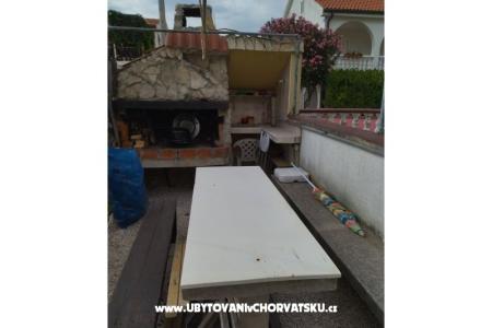 Appartamenti Oto Ivanka foto 3